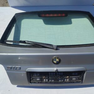 BMW e36 Compact klapa bagażnika rok 2000.