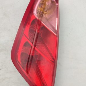 Fiat Grande Punto lampa lewa tylna rok 2006.