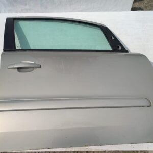 Opel Zafira B drzwi przednie lewe rok 2008.