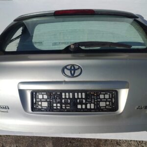 Toyota Avensis  Kombi klapa bagażnika rok 2004.