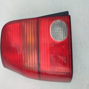 Volkswagen Lupo lampa tylna lewa.